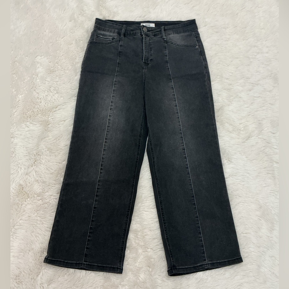 RFM (Royalty For Me) Straight Wide Crop Leg Women's Jeans - Black